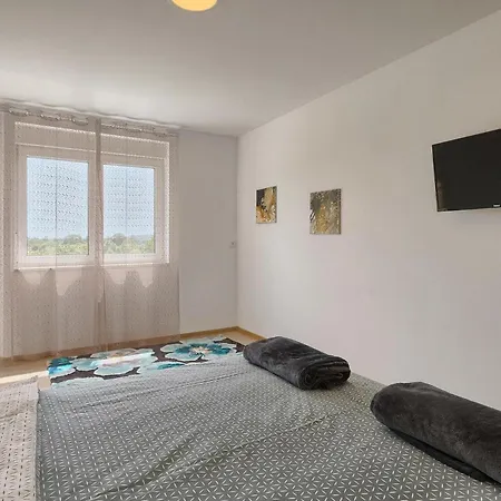 Holiday home Enigma Pula